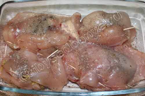 Приготовление куриных кармашек с грибами фото (шаг № 9)