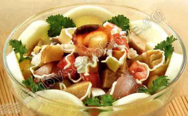Рецепт приготовления салата из груздей с сельдью фото