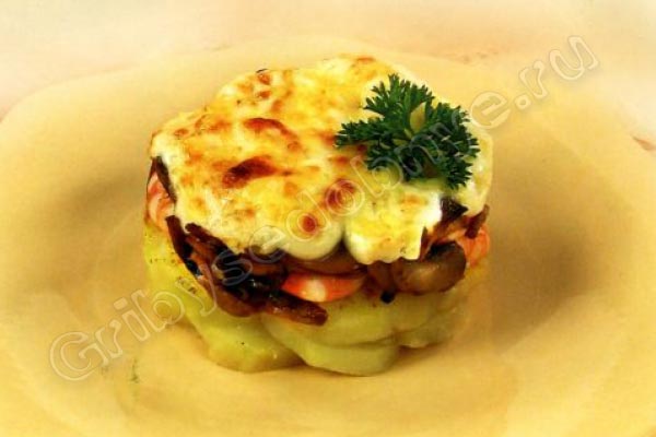 Рецепт приготовления лесных грибов с креветками и картофелем фото
