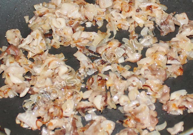 Рецепт приготовления грибного супа со строчками и рисом шаг 9