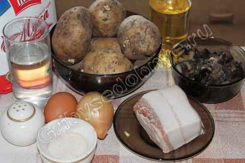 Продукты для приготовления вареников с картошкой
