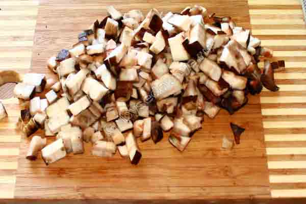 Шаг 1 к рецепту приготовления кабачки фаршированные грибами