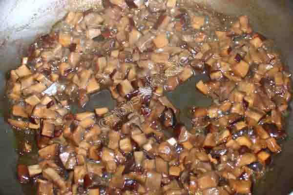 Шаг 3 и4 к рецепту приготовления кабачки фаршированные грибами