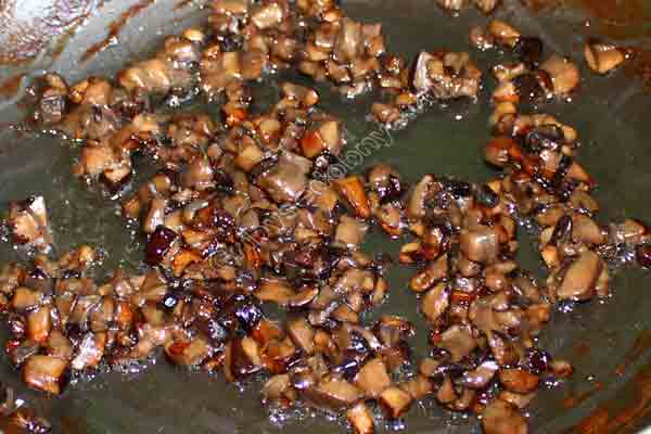 Шаг 5 к рецепту приготовления кабачки фаршированные грибами