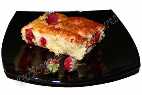 Рецепт приготовления ягодного пирога Трио из трёх видов лесных ягод фото